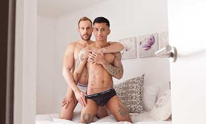 This week a hot fusion with Brazilians and Asians tastes waits for you here on Fuckermate. Sexy Indonesian mate Fabio Toba lays relaxed on his bed, massaging his toned tattooed body...