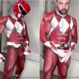 Red Power Ranger with another muscle stud, but ends up being the bottom bitch! I like to go somewhere warm when winter arrives. I hate cold weather.